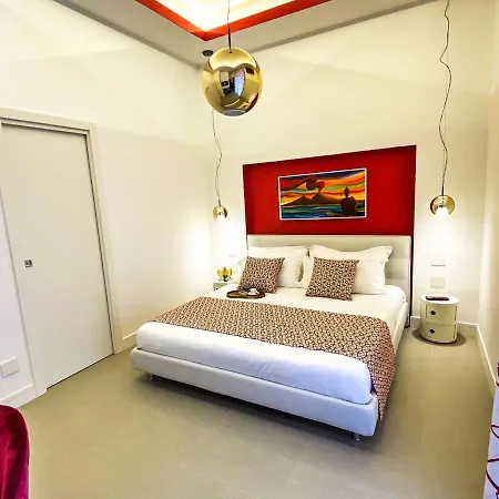 Moma Πανσιόν *