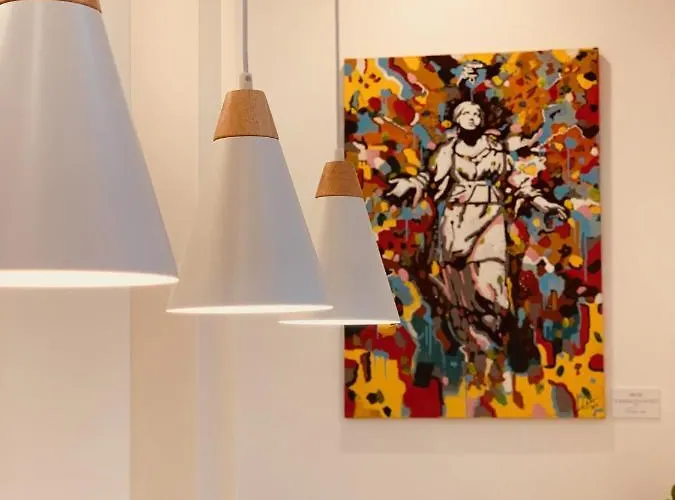 Moma Pensión Nápoles